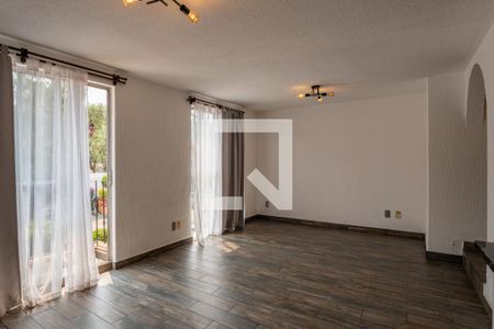 Sala - Comedor  de apartamento para alugar com 2 quartos, 110m² em El Potrero, Tlalnepantla de Baz
